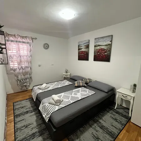 Apartment Mia